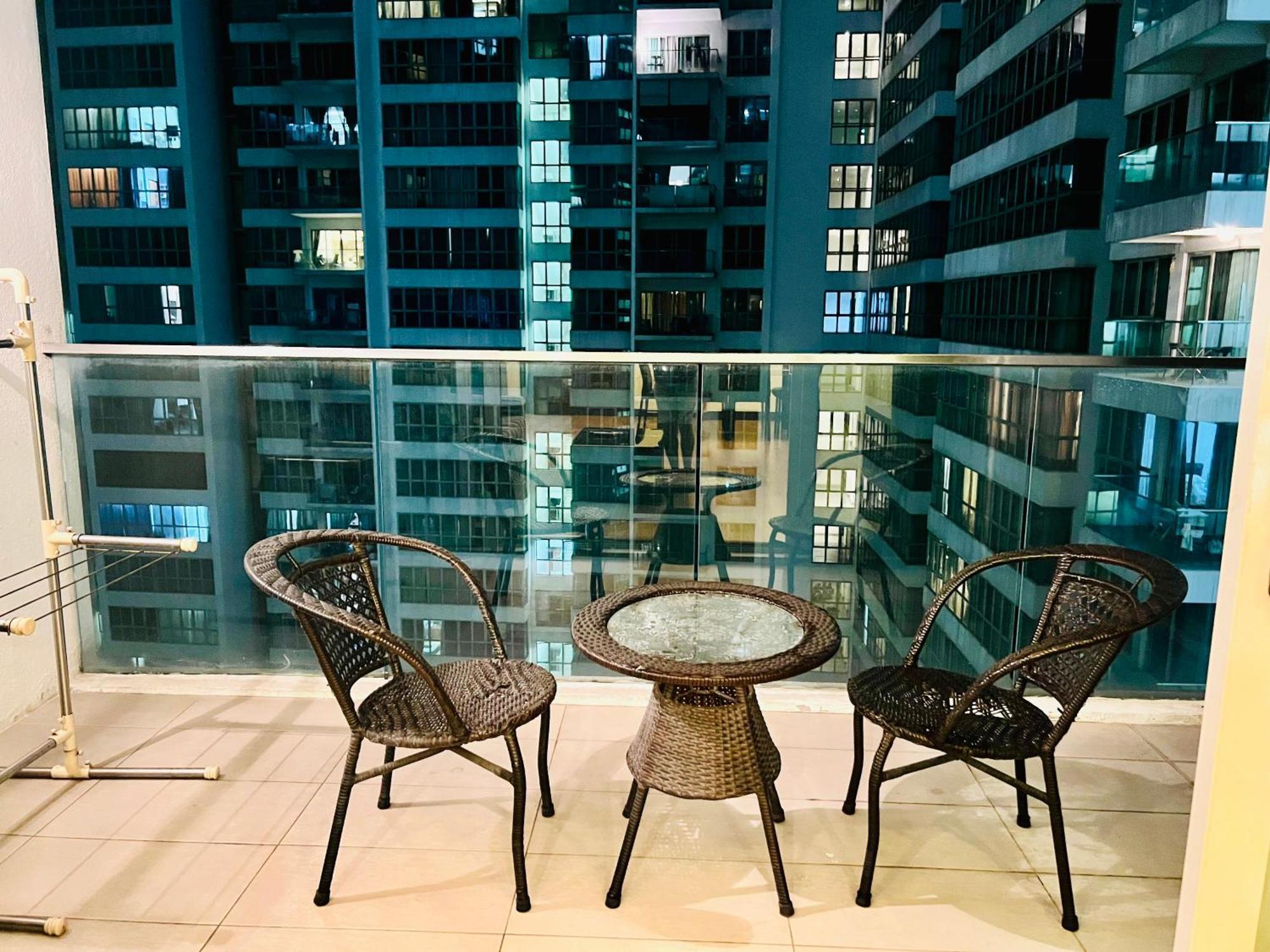 Regalia Suites & Residence By Enjoy Your Stay Kuala Lumpur Bagian luar foto