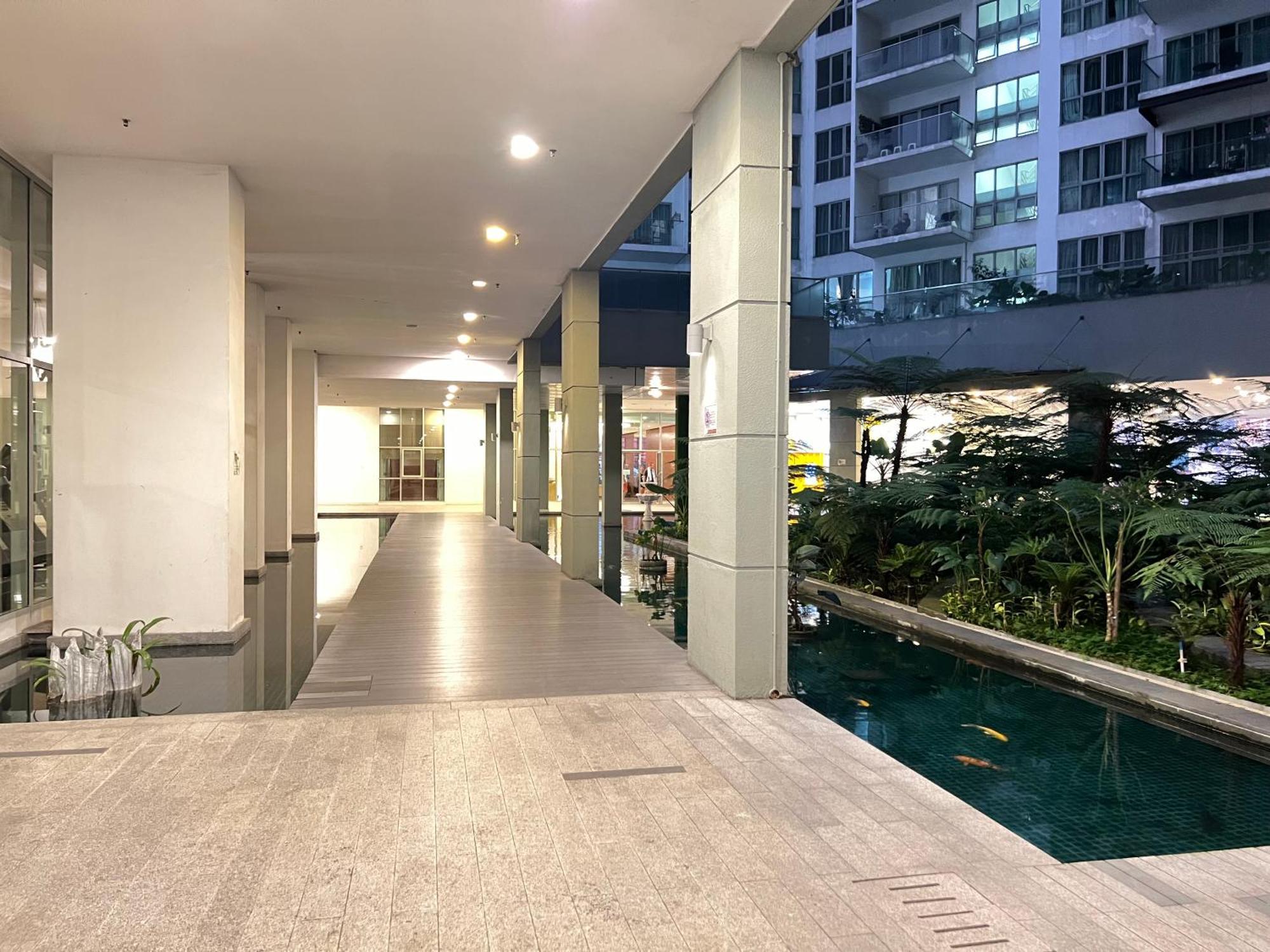Regalia Suites & Residence By Enjoy Your Stay Kuala Lumpur Bagian luar foto